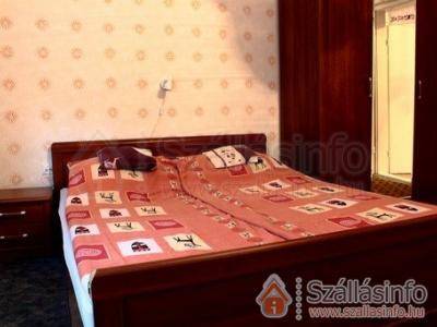 Apartmanház 63249 (Észak-Magyarország > Borsod-Abaúj-Zemplén megye > Aggtelek)