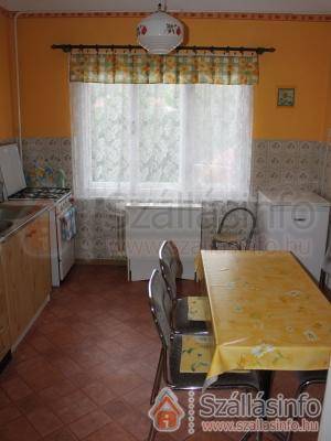 Apartmanház 63249 (Észak-Magyarország > Borsod-Abaúj-Zemplén megye > Aggtelek)