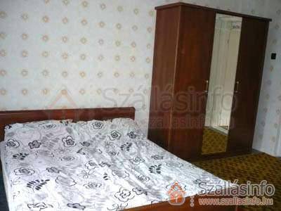 Apartmanház 63249 (Észak-Magyarország > Borsod-Abaúj-Zemplén megye > Aggtelek)