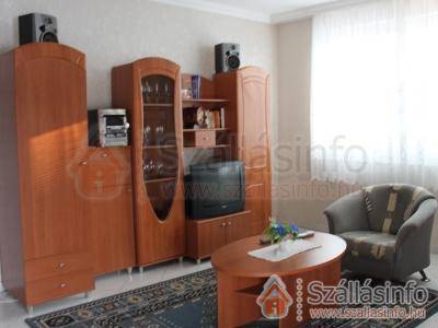 Apartmanház 63525 (Nyugat-Dunántúl > Zala megye > Zalakaros)