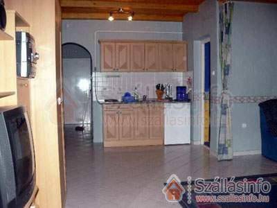 Apartmanház 63525 (Nyugat-Dunántúl > Zala megye > Zalakaros)