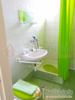 Apartmanház 65826 (Észak-Magyarország > Borsod-Abaúj-Zemplén megye > Bogács)