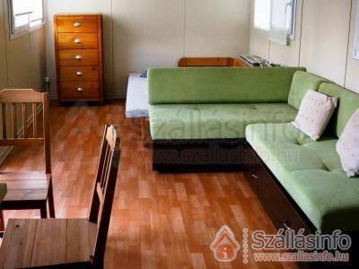 Aranykert Mobilház-Apartmanok (Nyugat-Dunántúl > Győr-Moson-Sopron megye > Vének)