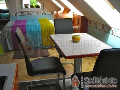 Azúr-Ház Sky Terrace Apartman (Nyugat-Dunántúl > Vas megye > Sárvár)