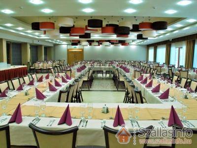 Erdőspuszta Club Hotel**** (Észak-Alföld > Hajdú-Bihar megye > Debrecen)