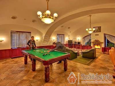 Hotel Szarvaskút (Közép-Dunántúl > Veszprém megye > Zirc)