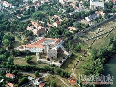 Huszár Panzió és Étterem (Észak-Magyarország > Borsod-Abaúj-Zemplén megye > Sárospatak)